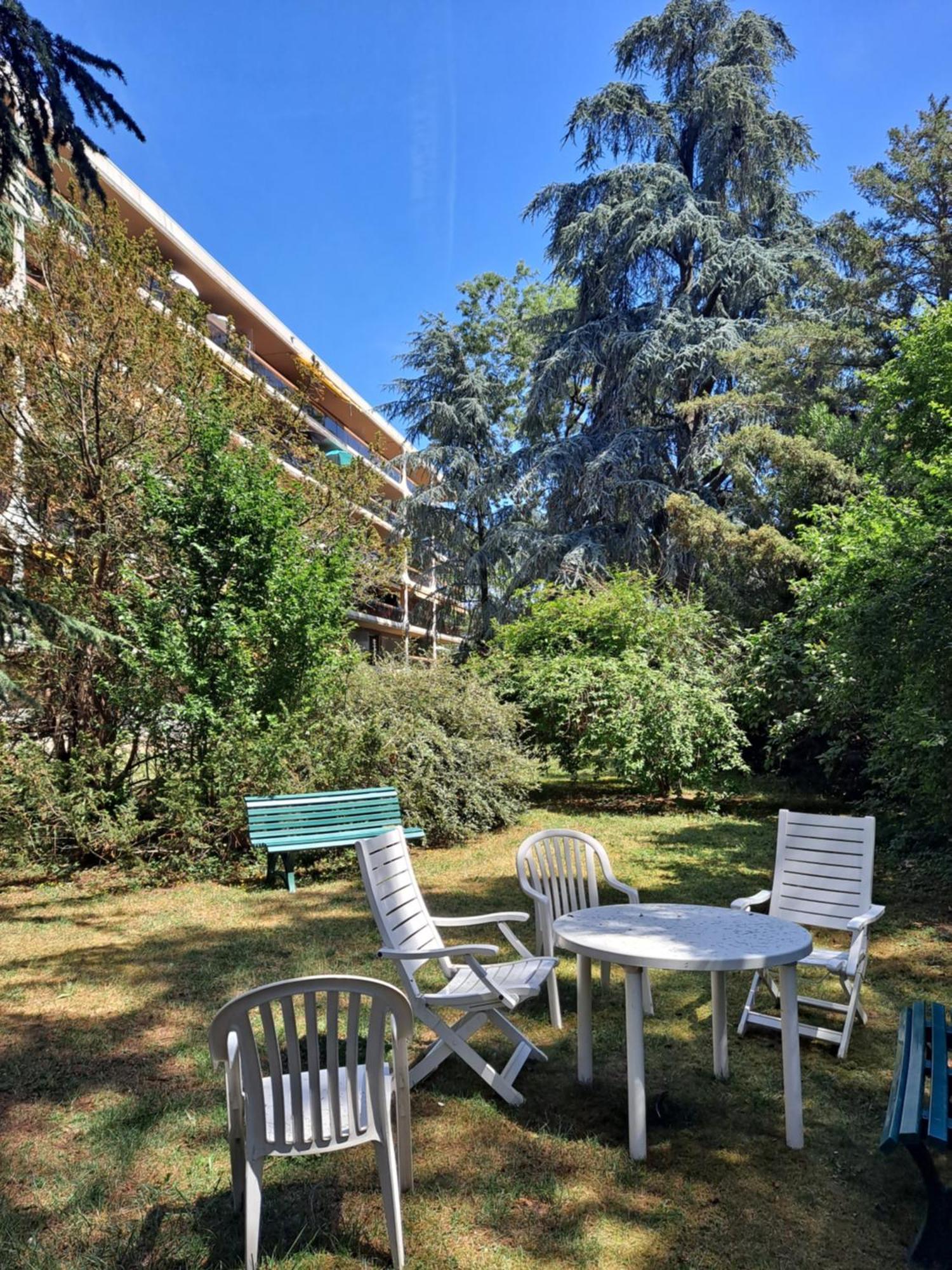 Le Duc De Savoie Thonon Apartman Kültér fotó